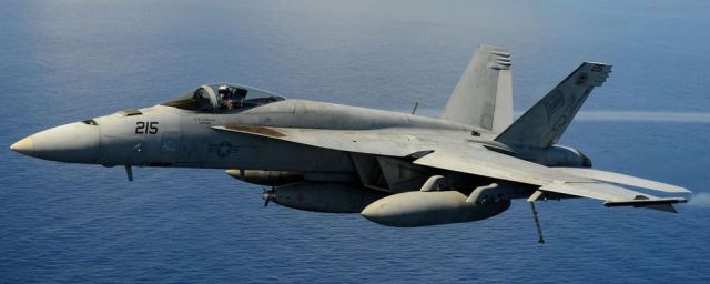 ВМС США выделили свыше 2 млрд долларов на борьбу с коррозией самолетов F/A-18